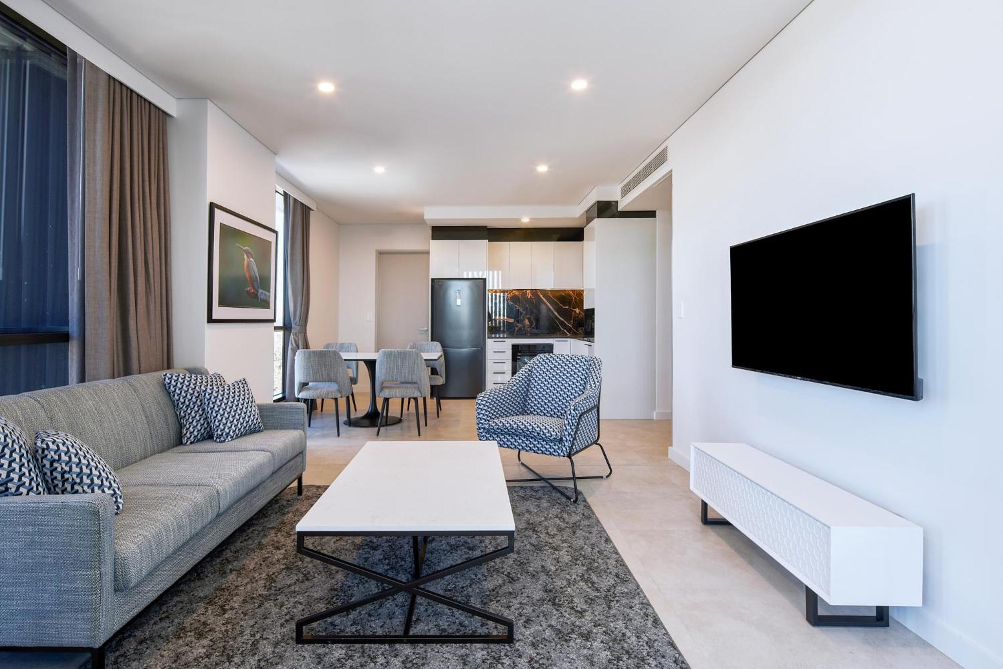 Meriton Suites Liverpool Esterno foto A typical apartment interior